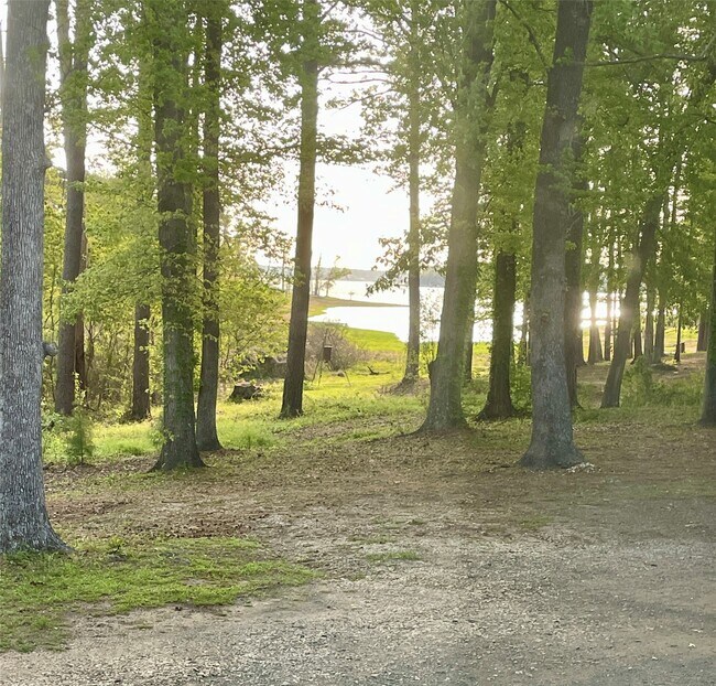 Building Photo - 5972 TX-147