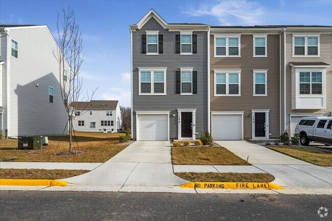 Building Photo - 142 Tye Ct Rental