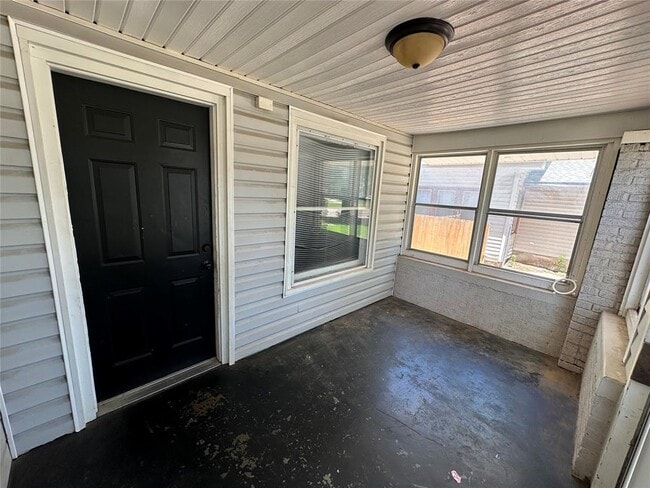 Photo - 746 S Jenkins Ave