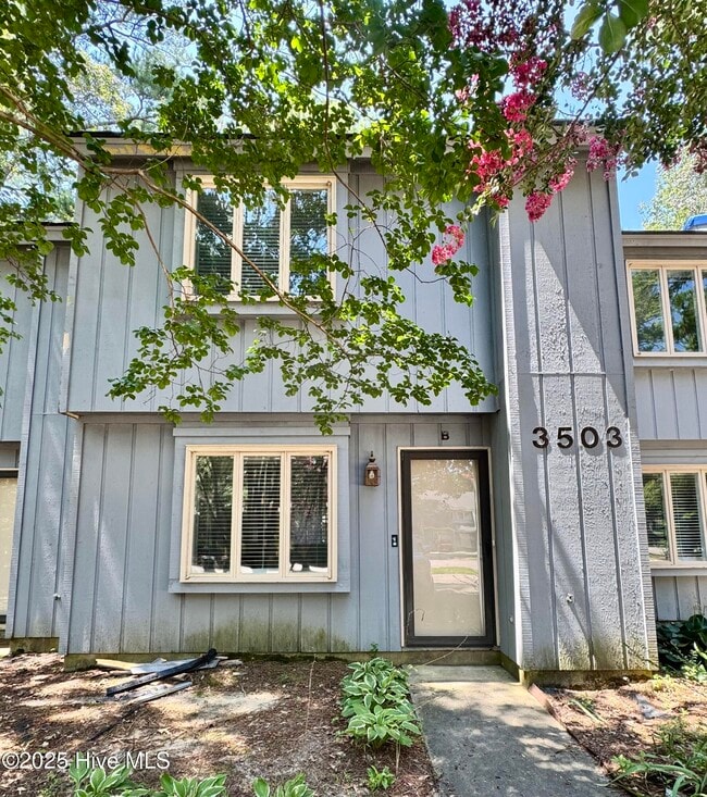Building Photo - 3503 Christopher Dr NW Rental