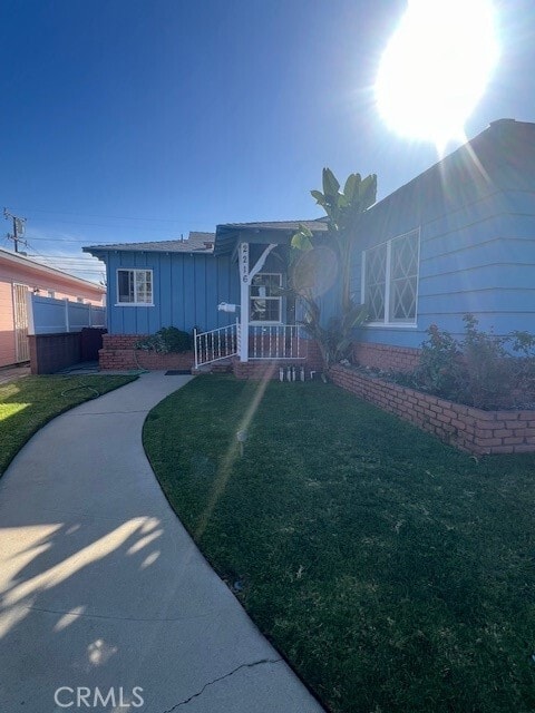 Building Photo - 2216 Arlington Ave