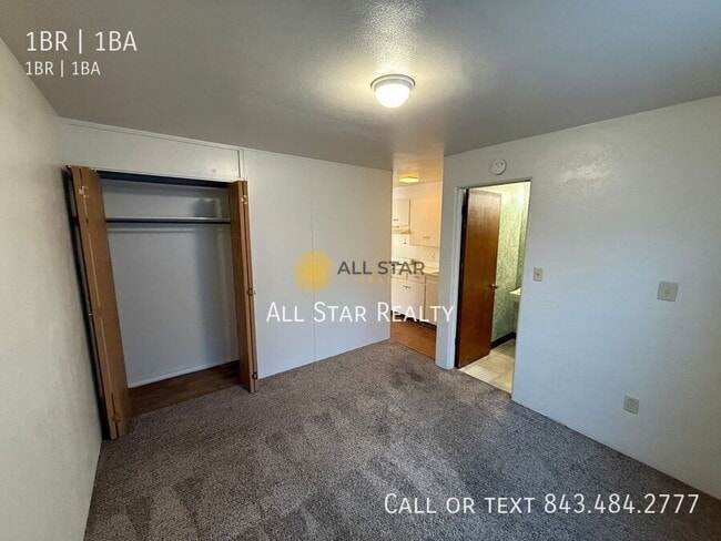 Photo - 433 E Dowling Rd Unit 2