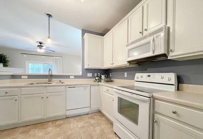 Photo - 2709 Willow Pines Pl