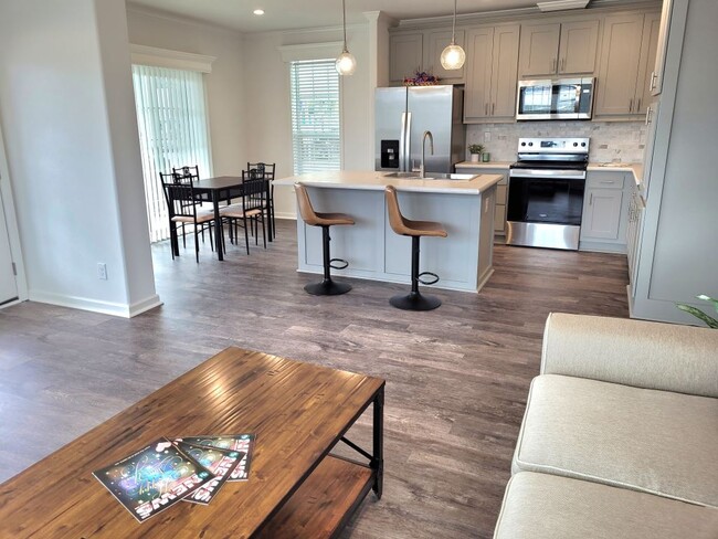 Photo - 6429 Forest Lake Dr