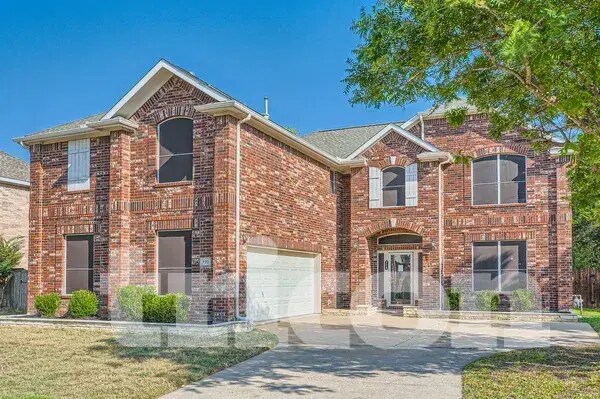710 Crested Cove Dr
