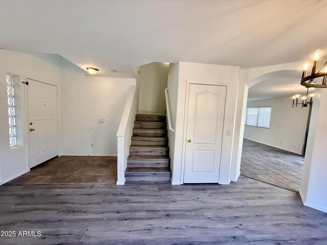 Photo - 1782 E Oakland St