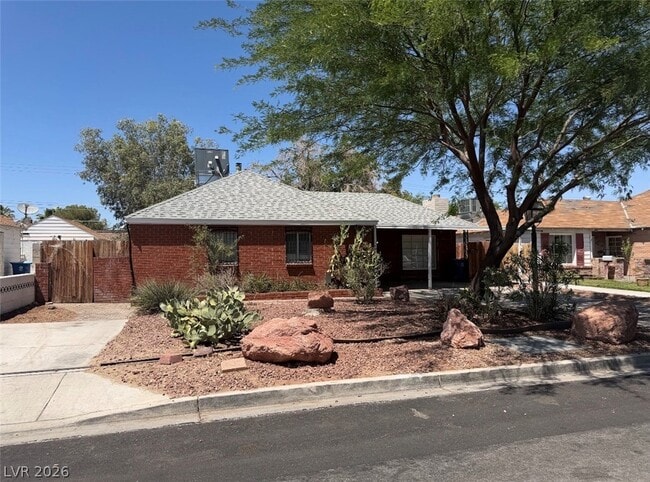 Photo - 1311 Griffith Ave