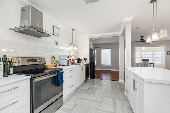 Photo - 2824 Briarhurst Dr Unit 14
