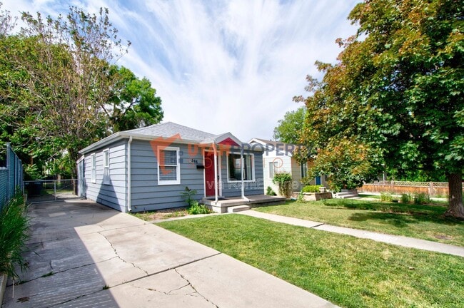Photo - 566 Stringham Ave