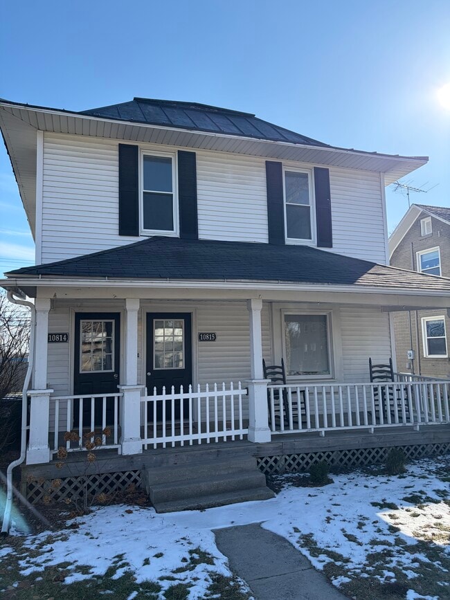 Photo - 10815 Waterville St