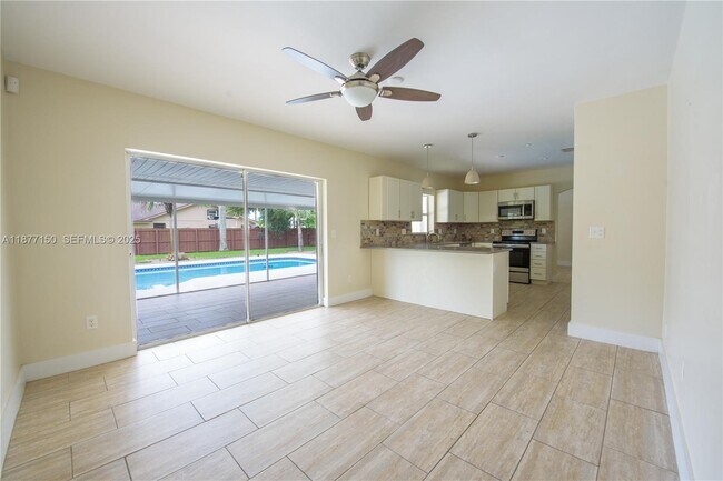 Photo - 18370 SW 292nd St