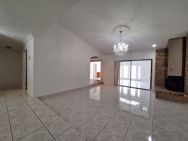 Photo - Spacious 4-Bed, 3-Bath Belle Isle Home wit...