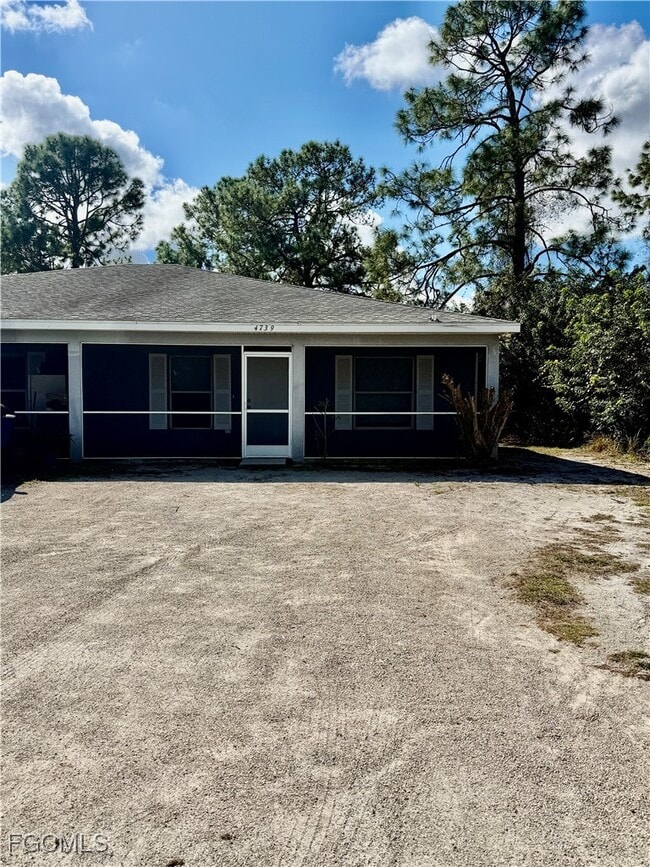 Photo - 4739 28th St SW