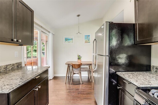 Photo - 5112 Heflin Ln