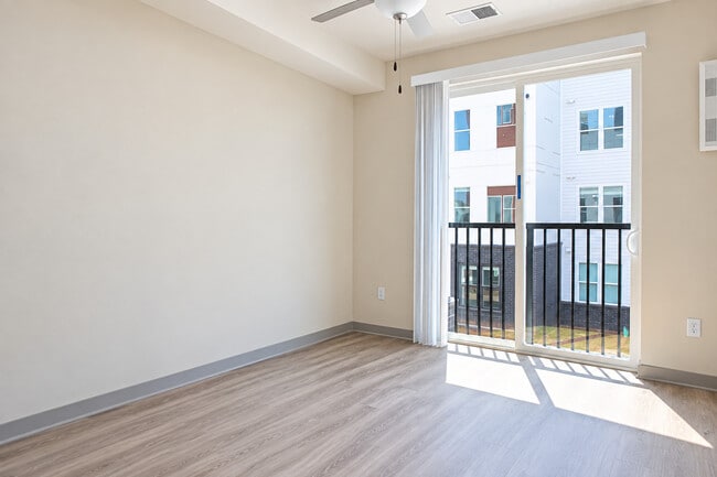 Atlantic Blvd Apartments