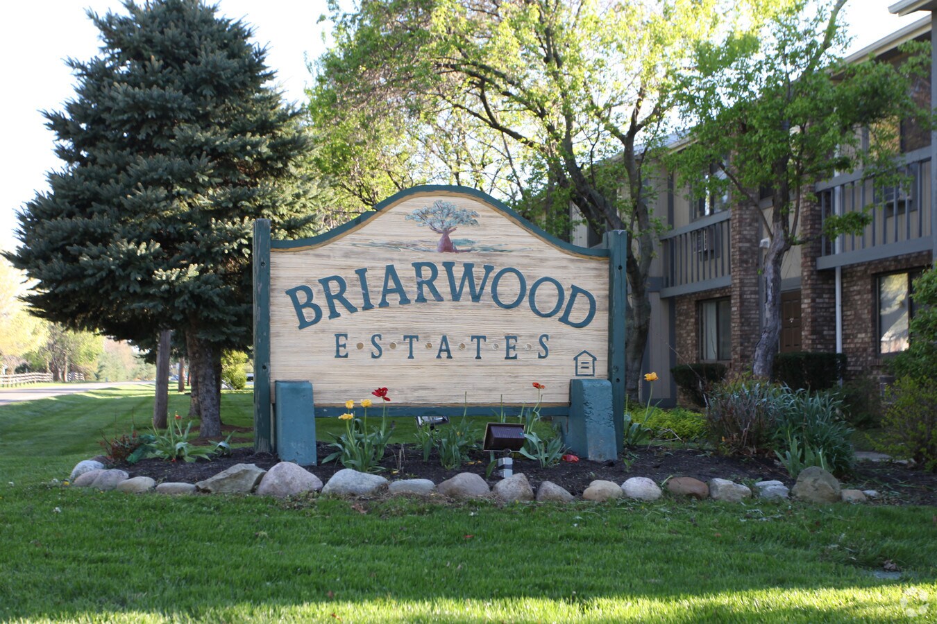 Photo - Briarwood Estates