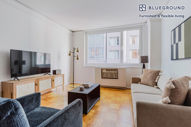 Photo - 230 W 55th St Unidad FL10-ID1585