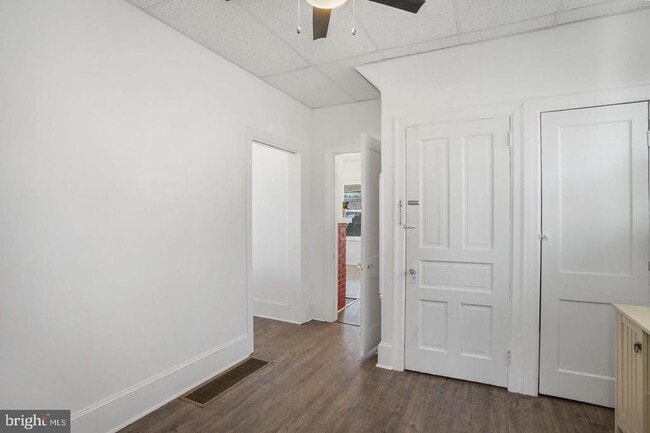 Photo - 1578 Old York Rd