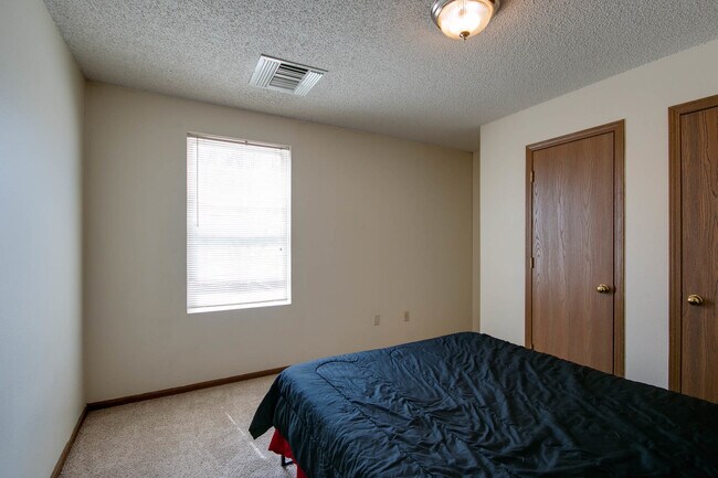 Photo - Laramie Plaza Residential - 1125 Laramie