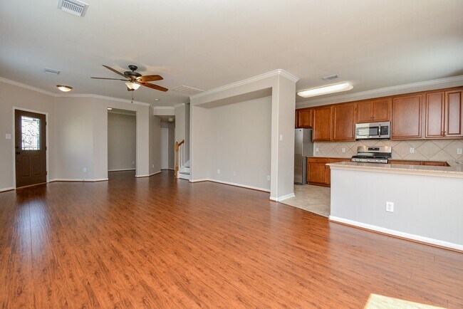 Photo - 16021 Summerville Lake Dr