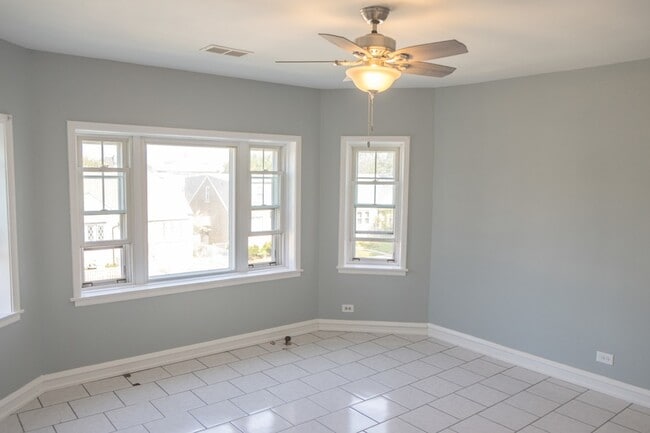 Photo - 5445 W 64th St