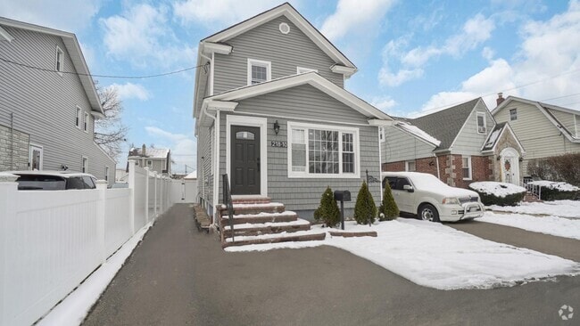 Building Photo - 218-10 133rd Ave Rental