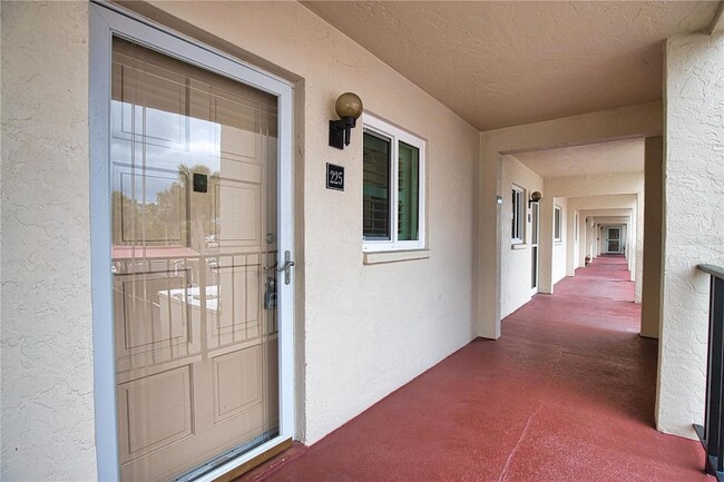 Photo - 240 Santa Maria St Unit 225