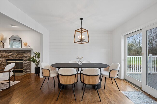 97 Grant Dr
