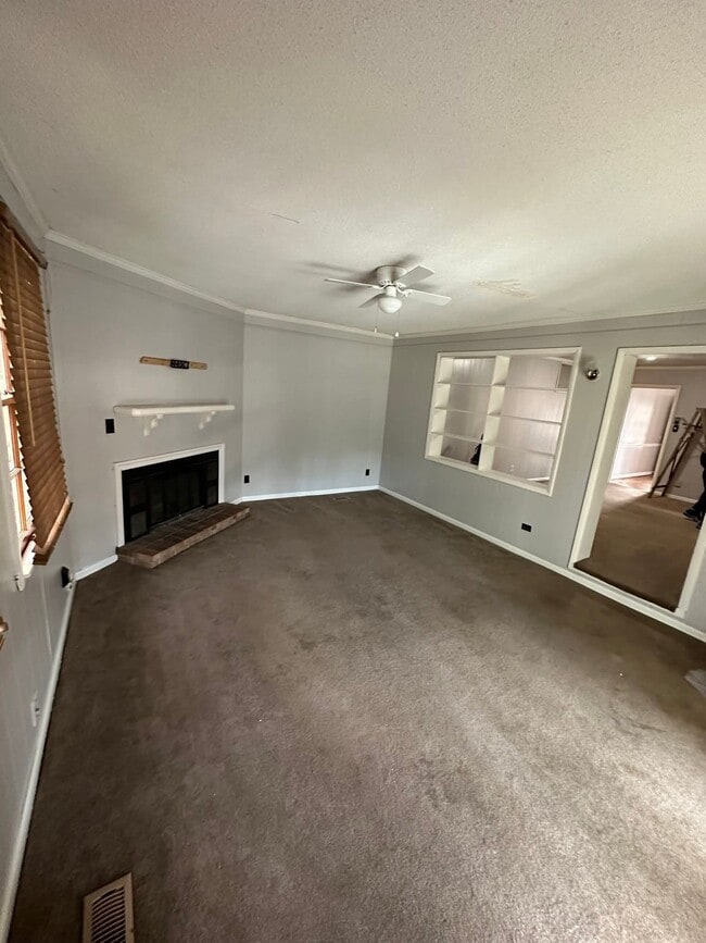 Photo - 1303 Kingsport Rd