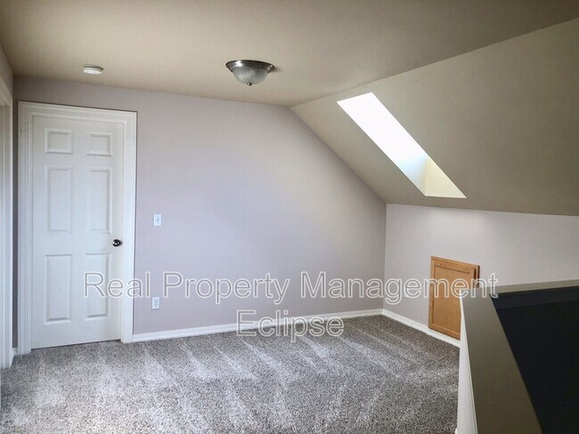 Photo - 8837 NE 178th St