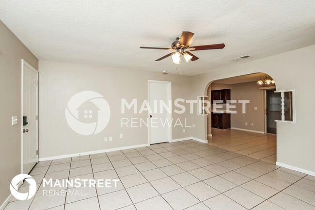 Photo - 271 Maywood Ave NW House