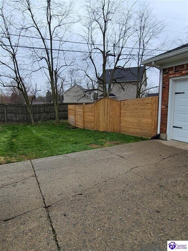 Photo - 1506 W Elm Rd