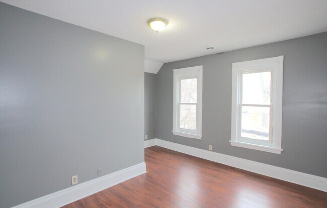 Photo - 220 E 27th St Unidad 2