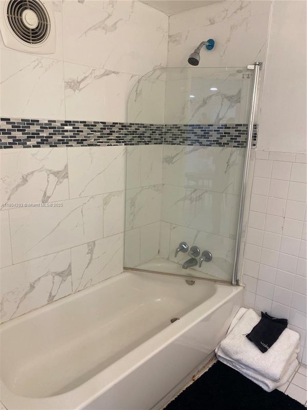 Photo - 540 Washington Ave