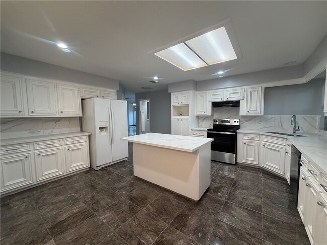 Photo - 15306 La Paloma Dr