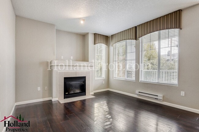 Photo - Bright Ground-Floor Condo with Private Patio in Beaverton