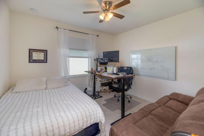 Photo - 8148 NW Greenbank Cir