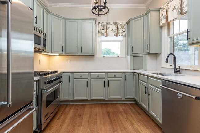 Photo - Gorgeous Riverfront home in Harbor Town