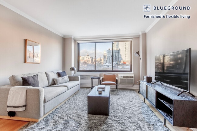 Building Photo - 792 Columbus Ave Rental