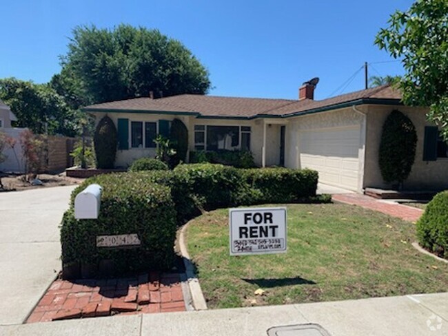 Building Photo - ***Welcome Home ****Bright & Beautiful  LO...