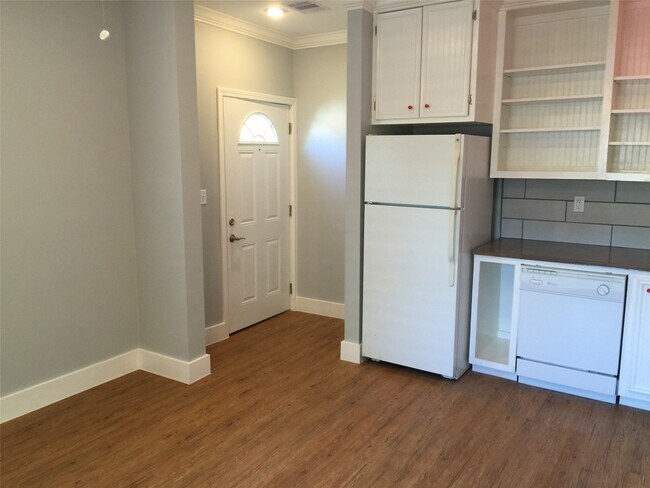 Photo - 1107 13th St Unit 2