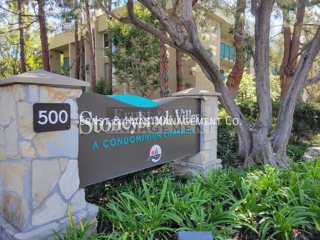 Photo - 576 N Bellflower Blvd Unidad #237
