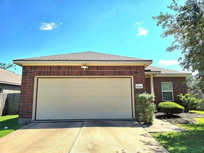 Building Photo - 19435 Mystic Cypress Dr