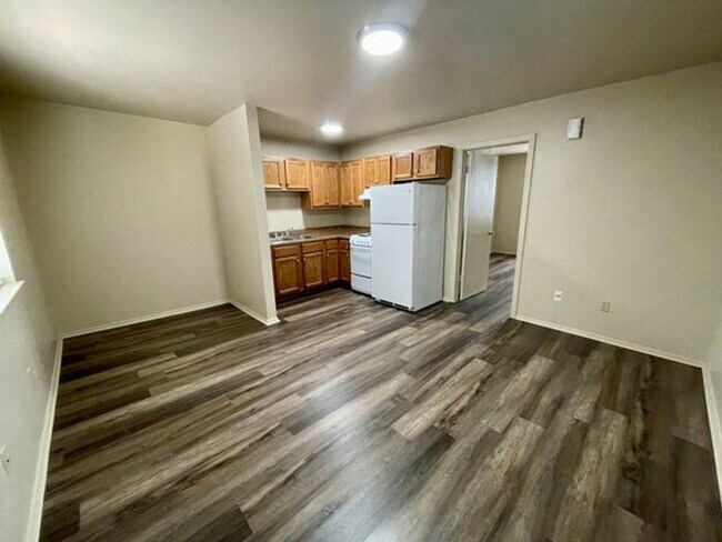 Photo - New Brittany Apartments