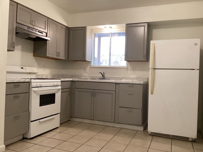 Photo - 3278 - Lucas Unit 1