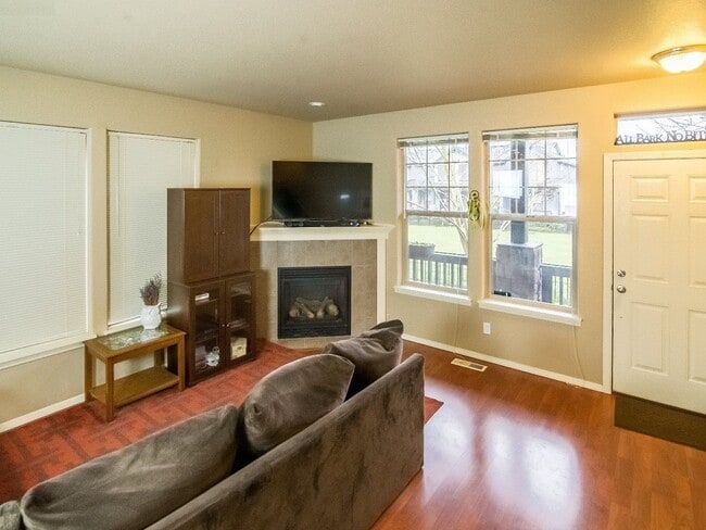 Photo - Fabulous 2 Bedroom 2.5 Bathroom Townhome with Vaulted Ceilings, Private Yard & Spacious Tandem Ga...