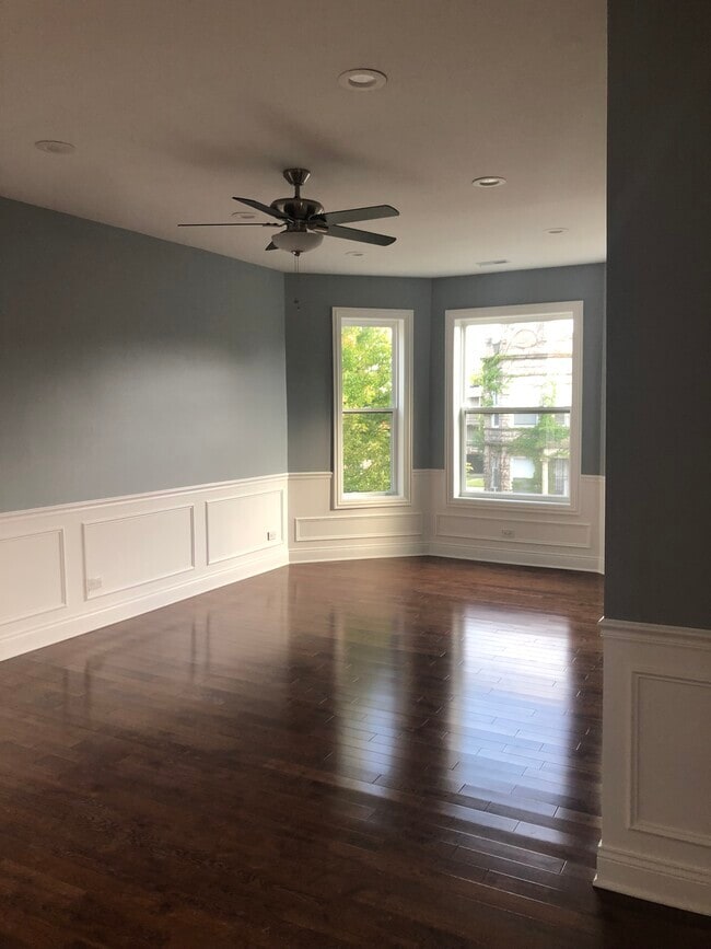 Photo - 3852 W Monroe St