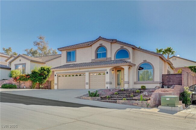 Photo - 57 Voltaire Ave