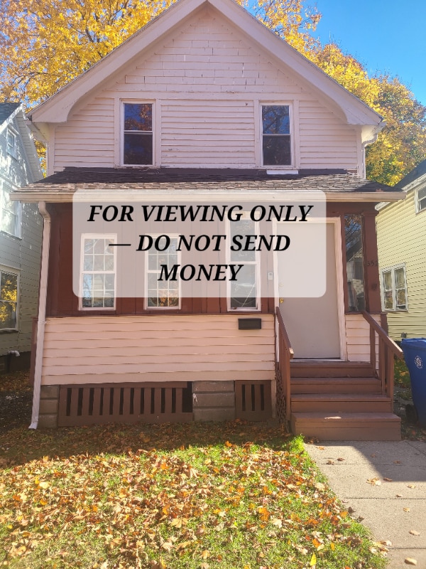 Photo - 352 Post Ave