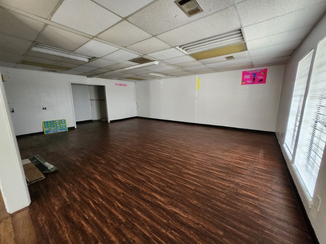 Photo - 15626 Silver Ridge Dr